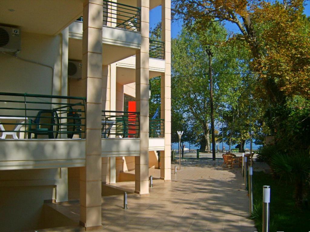 סטאברוס Stefanidis Platani Beach מראה חיצוני תמונה